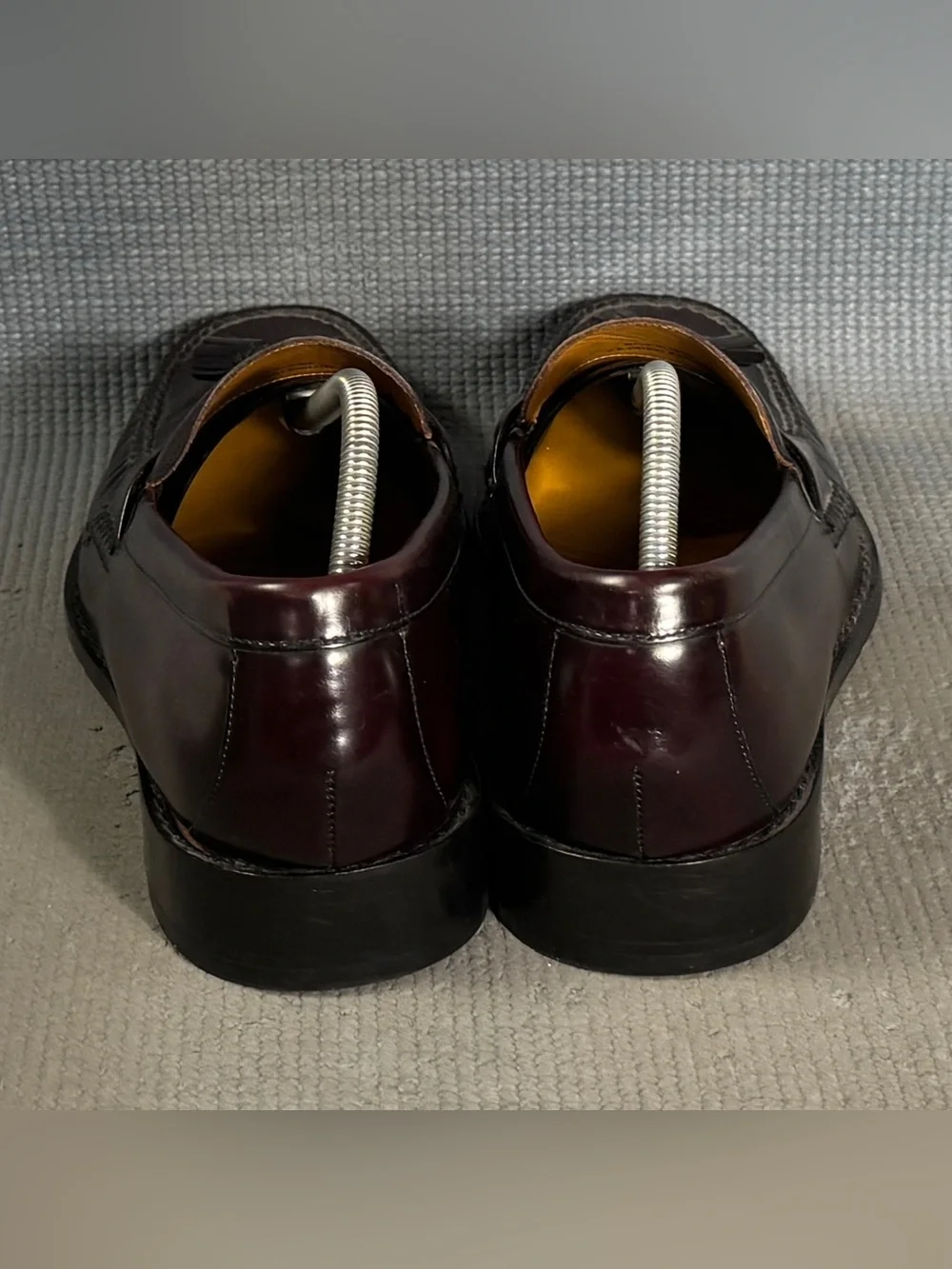 Cole Haan Men's Burgundy Pinch Tassel Leather Loafer Dress Shoe Size 11.5